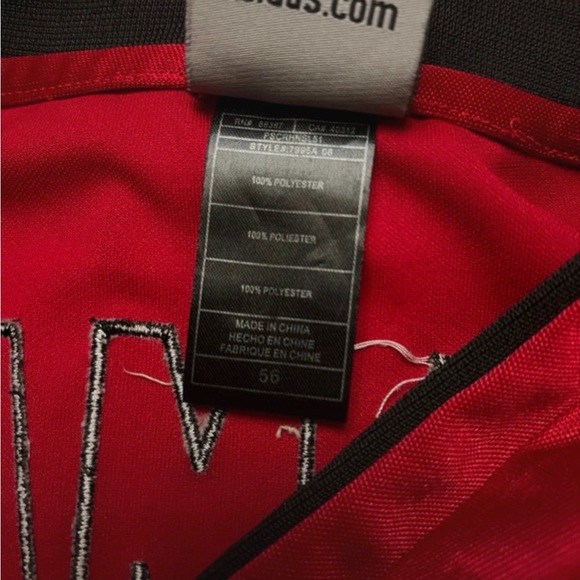 Miami Heat NBA Lebron James Jersey - Picture 2 of 9